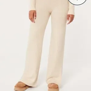 Gilly Hicks Sweaters Gilly Hicks Matching Sweater Knit Set